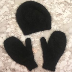 Ulla Johnson Dia Mittens and Sol Beanie